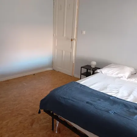 Maison En Pierre Village Calme - Cour Fermee, Parking Et Wifi Gratuit, Ideale Famille *