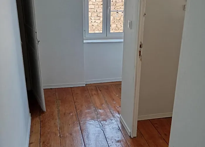 Holiday home Maison En Pierre Village Calme - Cour Fermee, Parking Et Wifi Gratuit, Ideale Famille La Sauvetat (Puy-de-Dome)